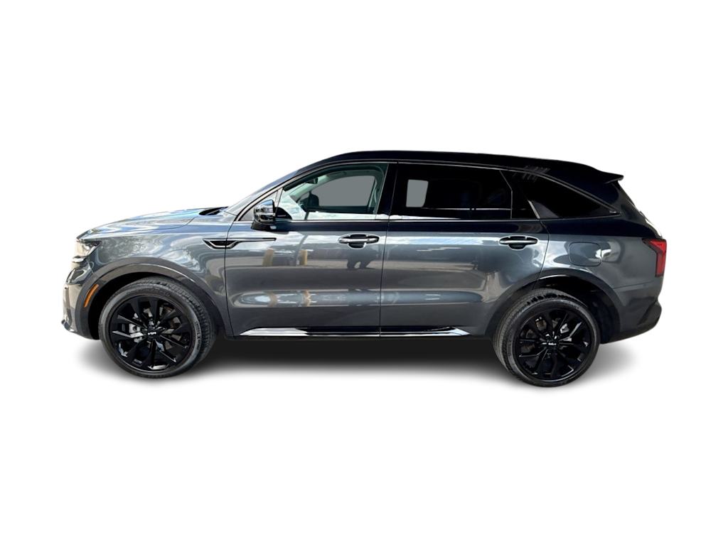 Thumbnail: 2023 Kia Sorento - 3