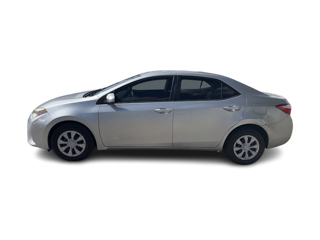Thumbnail: 2016 Toyota Corolla - 3