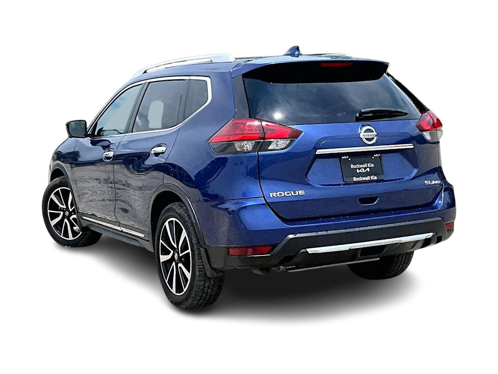 Thumbnail: 2017 Nissan Rogue - 3