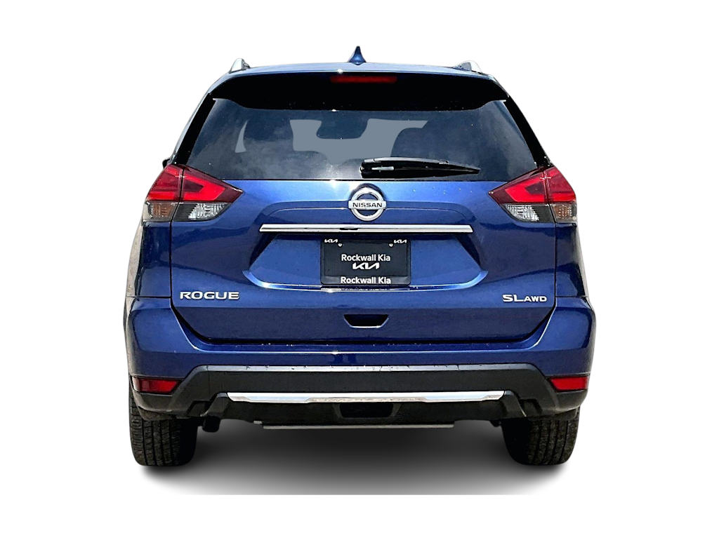 Thumbnail: 2017 Nissan Rogue - 4