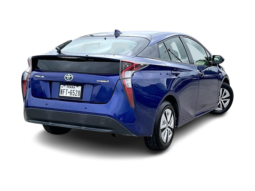 Thumbnail: 2017 Toyota Prius - 17