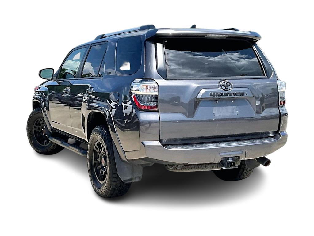 Thumbnail: 2023 Toyota 4Runner - 3