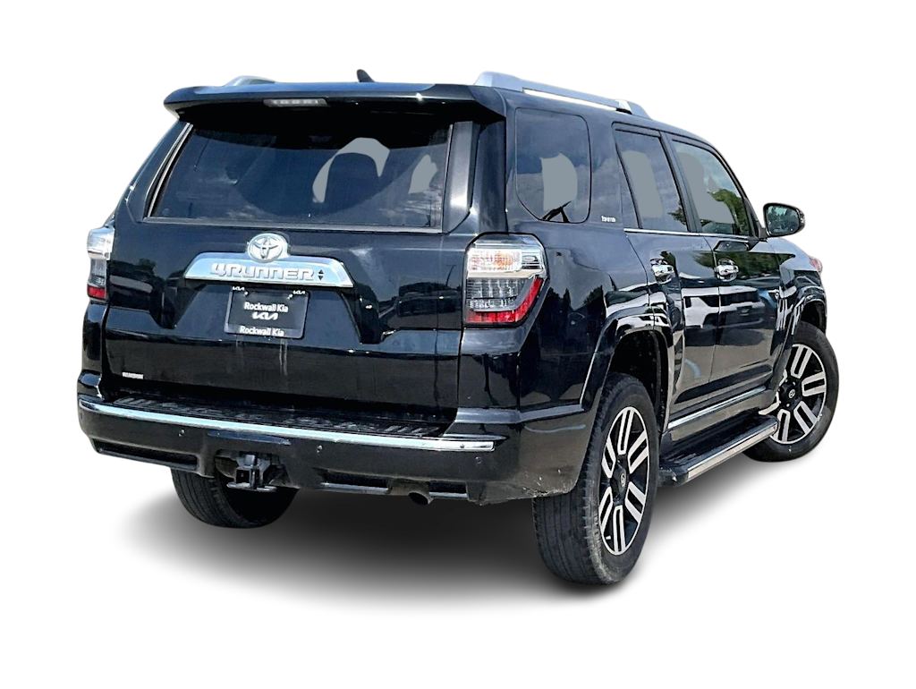 Thumbnail: 2022 Toyota 4Runner - 18