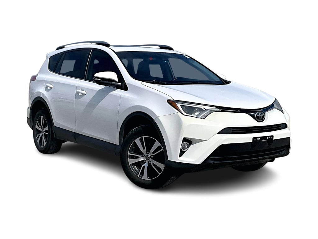 Thumbnail: 2018 Toyota RAV4 - 14