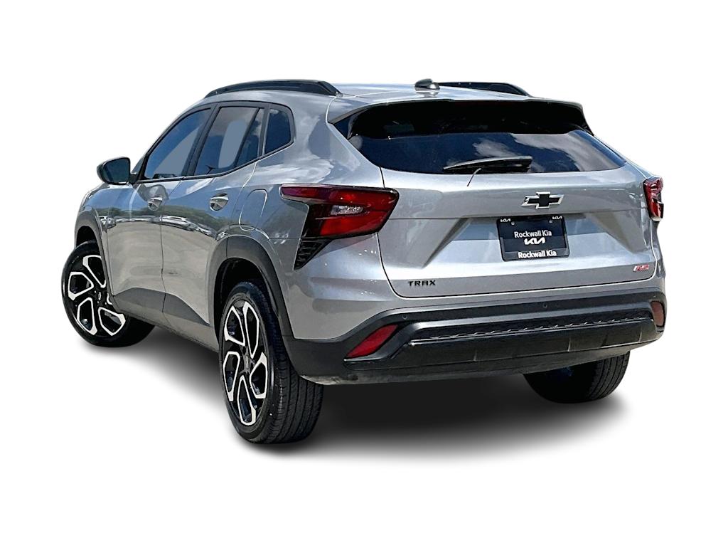 Thumbnail: 2025 Chevrolet Trax - 3