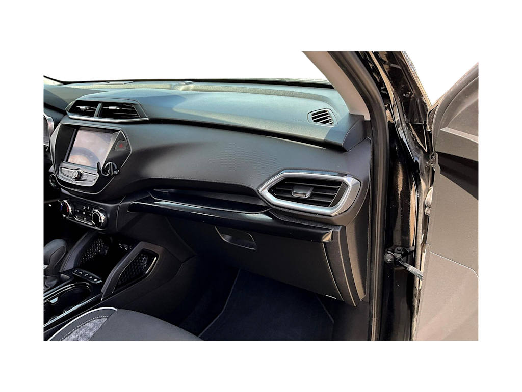 Thumbnail: 2022 Chevrolet TrailBlazer - 19