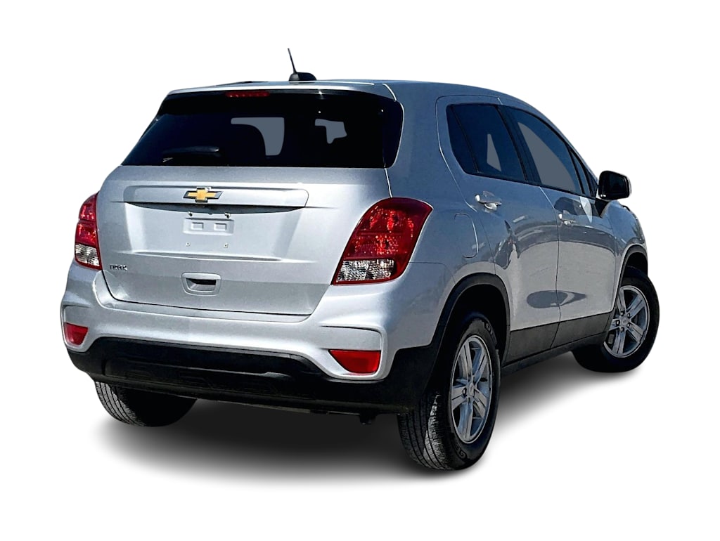 Thumbnail: 2020 Chevrolet Trax - 16