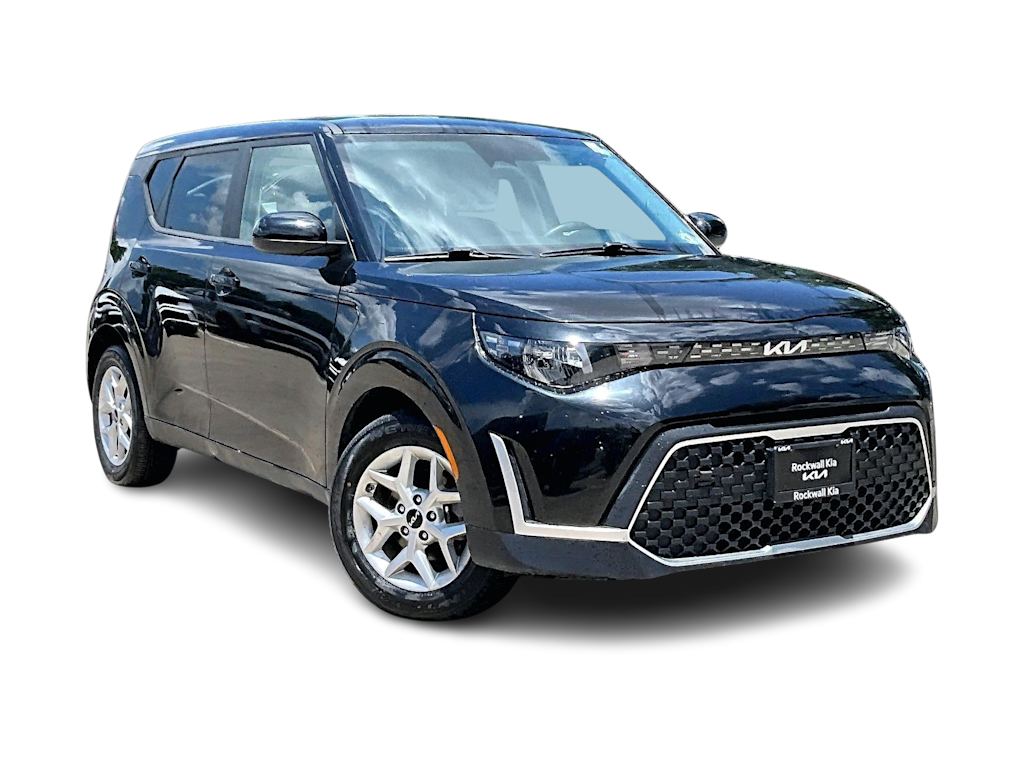 Thumbnail: 2023 Kia Soul - 17