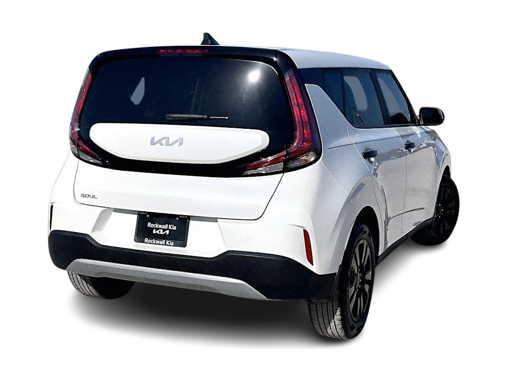 Thumbnail: 2023 Kia Soul - 17