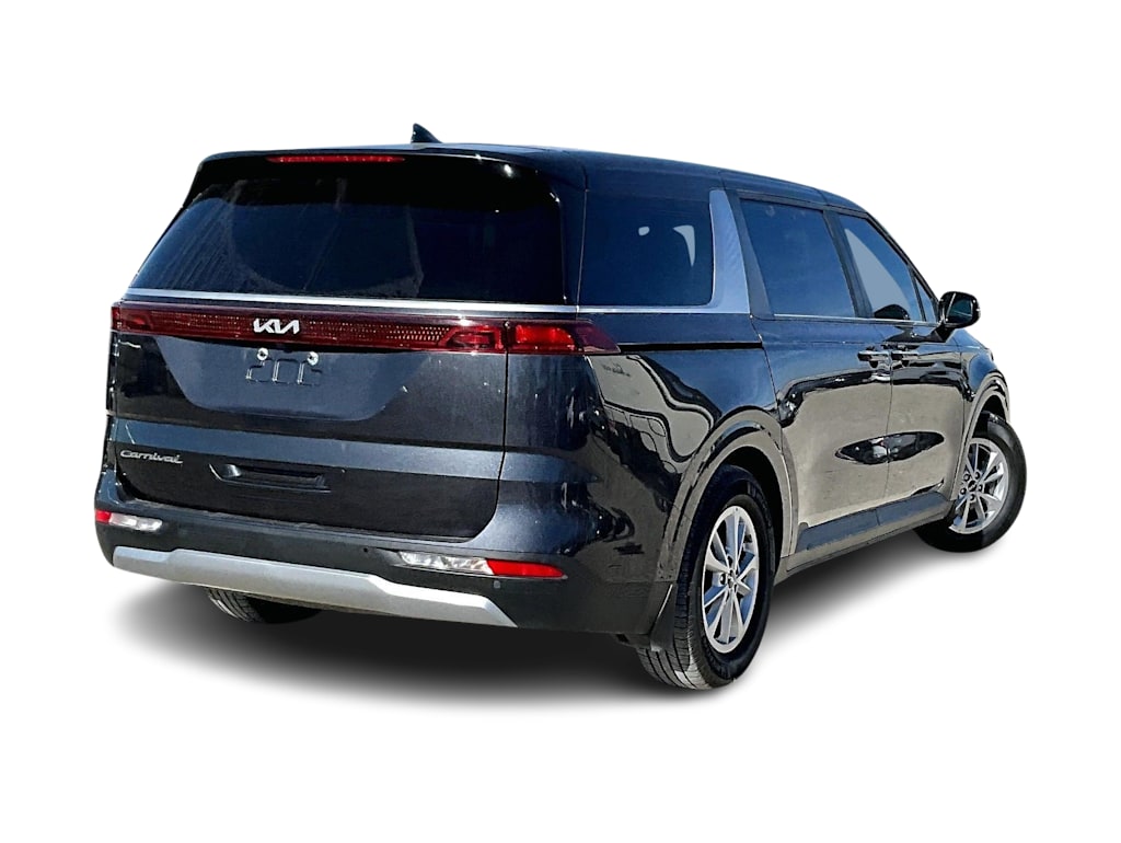 Thumbnail: 2022 Kia Carnival - 18