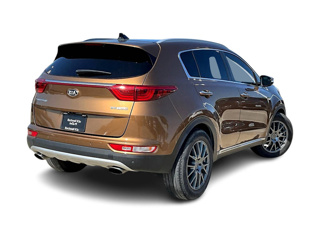 Thumbnail: 2017 Kia Sportage - 18