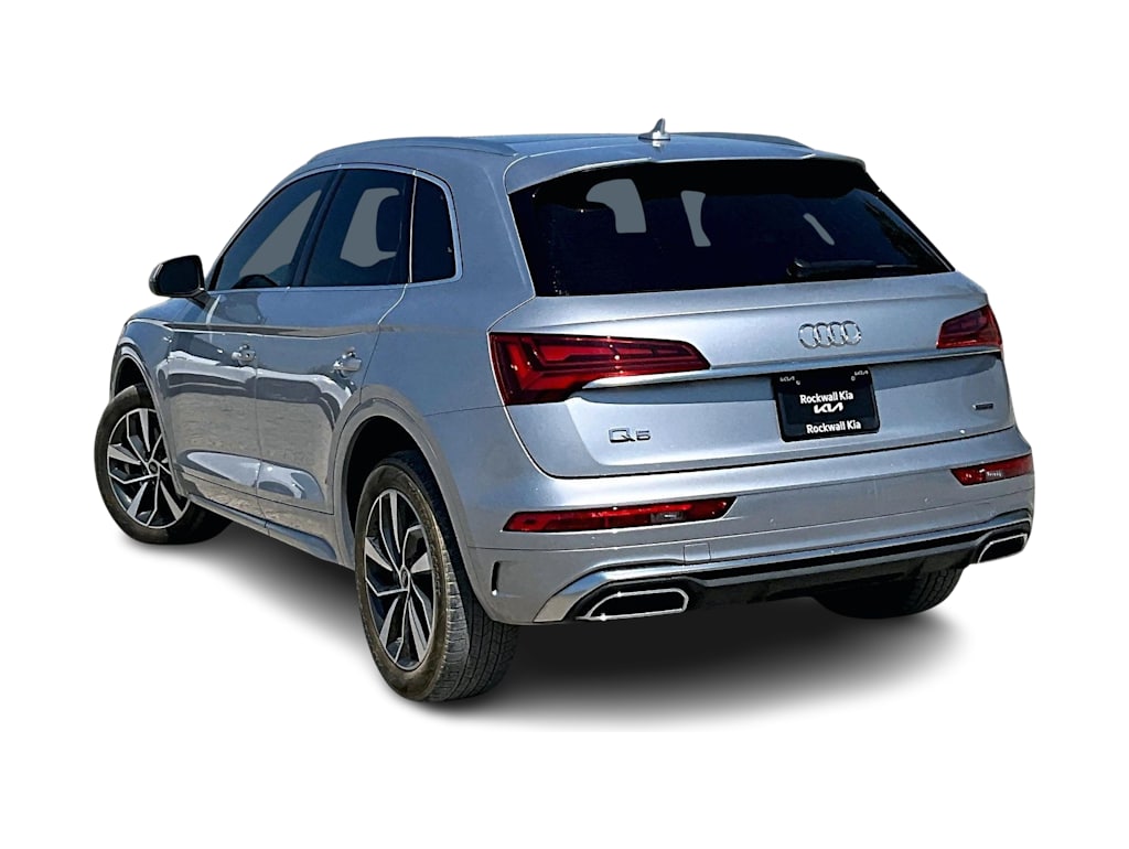 Thumbnail: 2022 Audi Q5 - 3