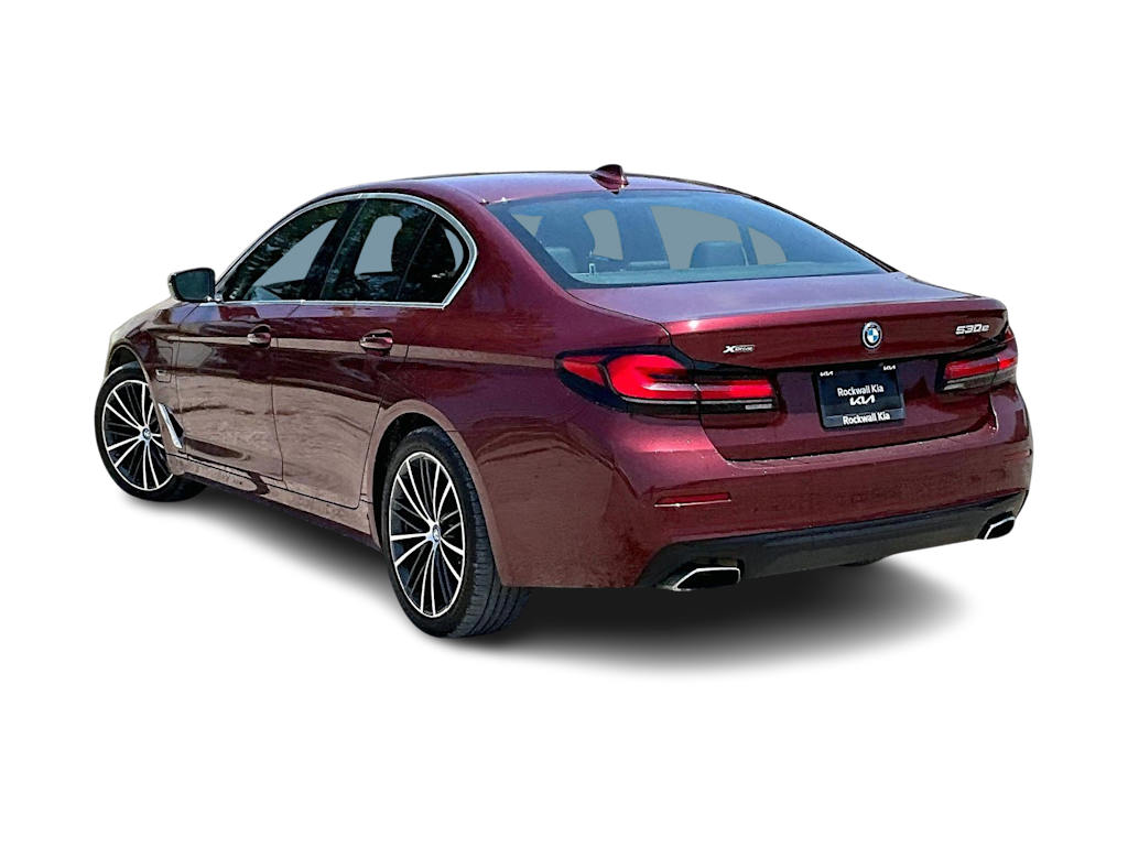 Thumbnail: 2023 BMW 5 Series - 3