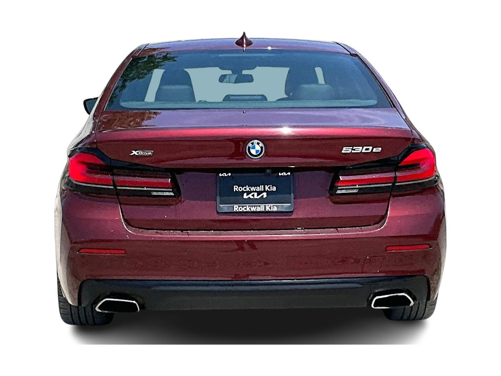 Thumbnail: 2023 BMW 5 Series - 4