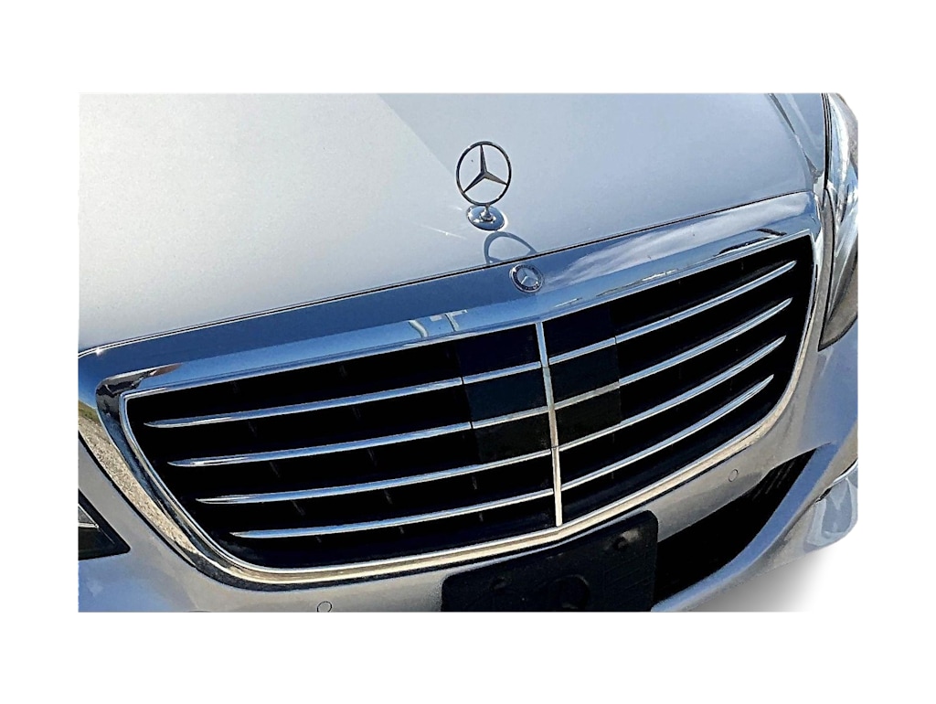 Thumbnail: 2015 Mercedes-Benz S-Class - 30