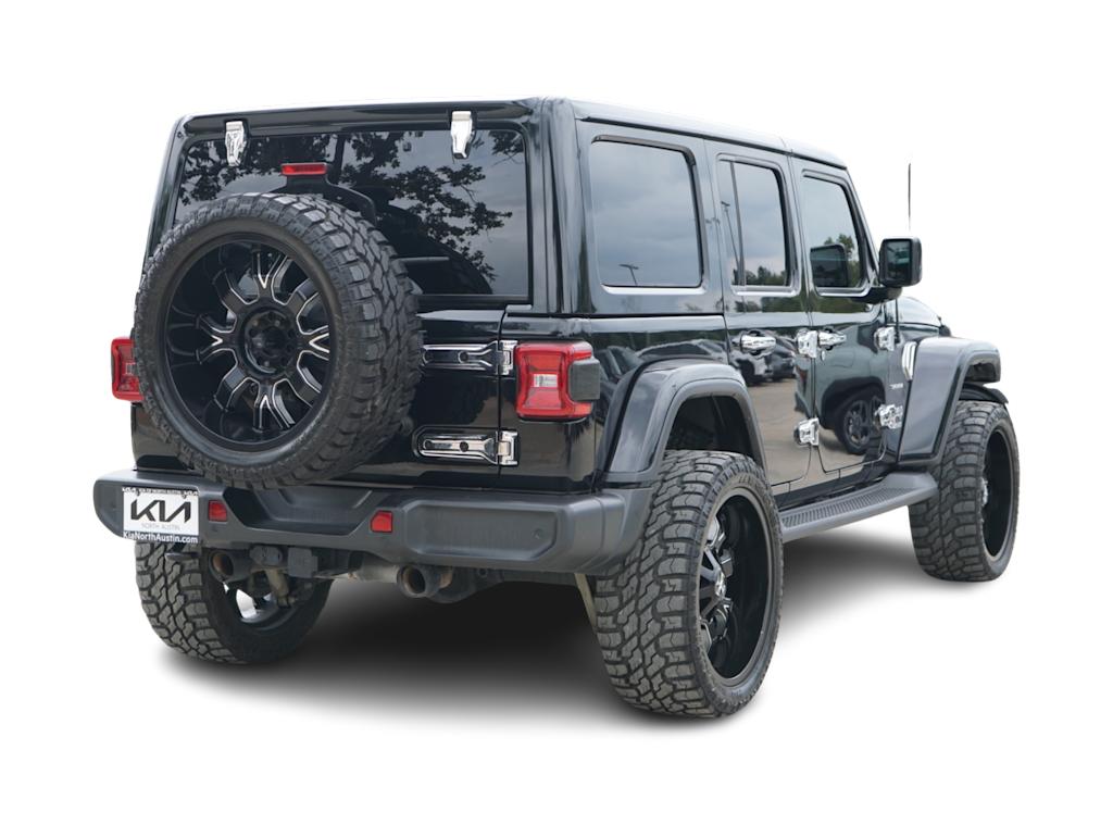 Thumbnail: 2022 Jeep Wrangler - 14