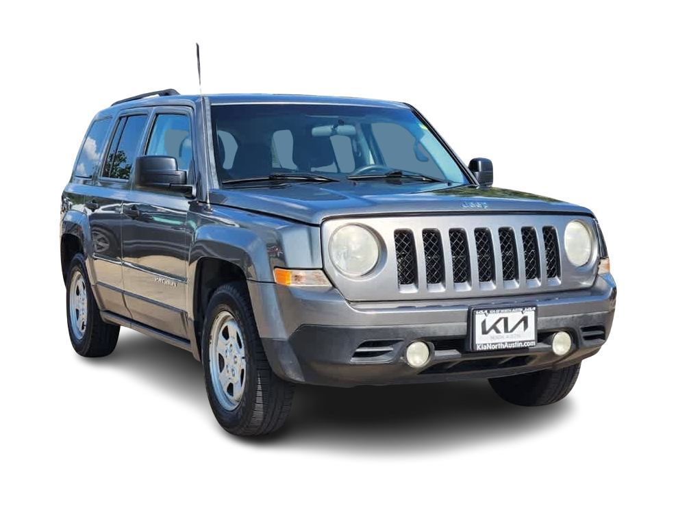 Thumbnail: 2014 Jeep Patriot - 19