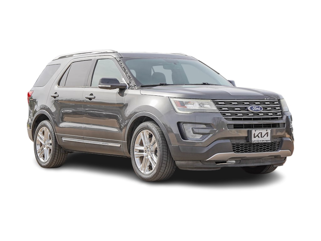 Thumbnail: 2017 Ford Explorer - 15