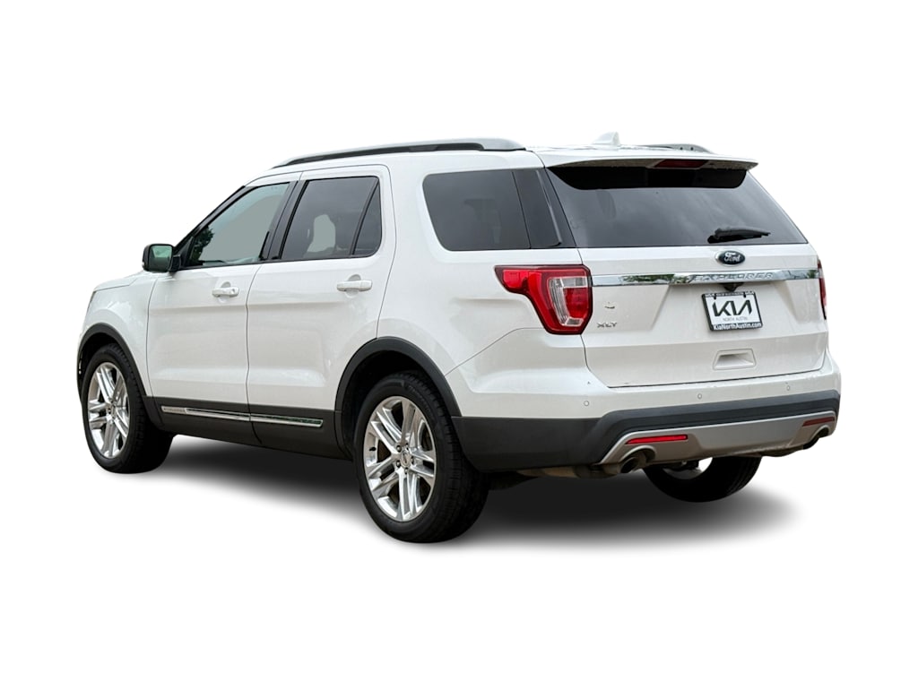 Thumbnail: 2017 Ford Explorer - 4