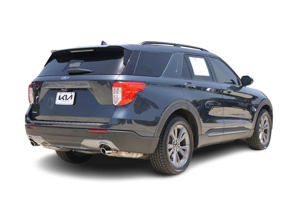 Thumbnail: 2022 Ford Explorer - 13