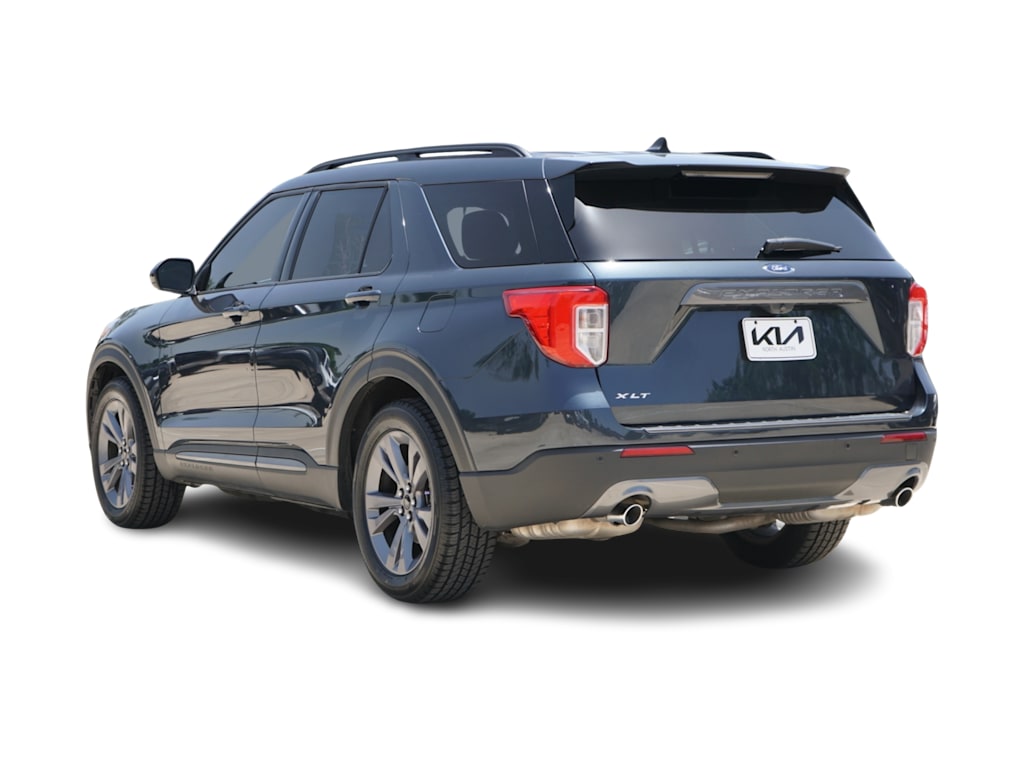 Thumbnail: 2022 Ford Explorer - 4