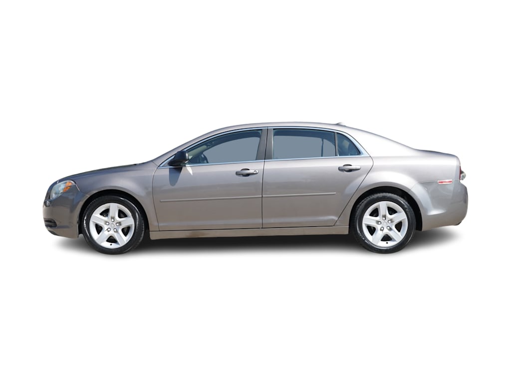 Thumbnail: 2012 Chevrolet Malibu - 3