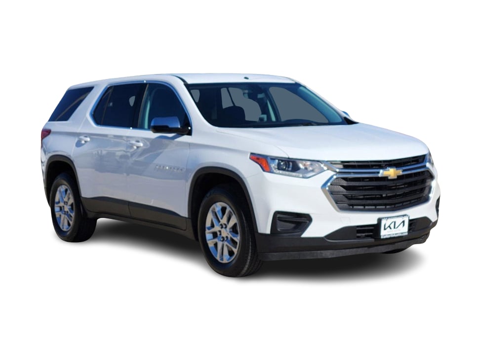 2018 Chevrolet Traverse LS 16