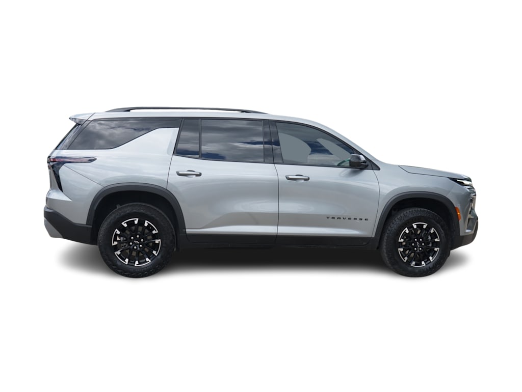 Thumbnail: 2024 Chevrolet Traverse - 14