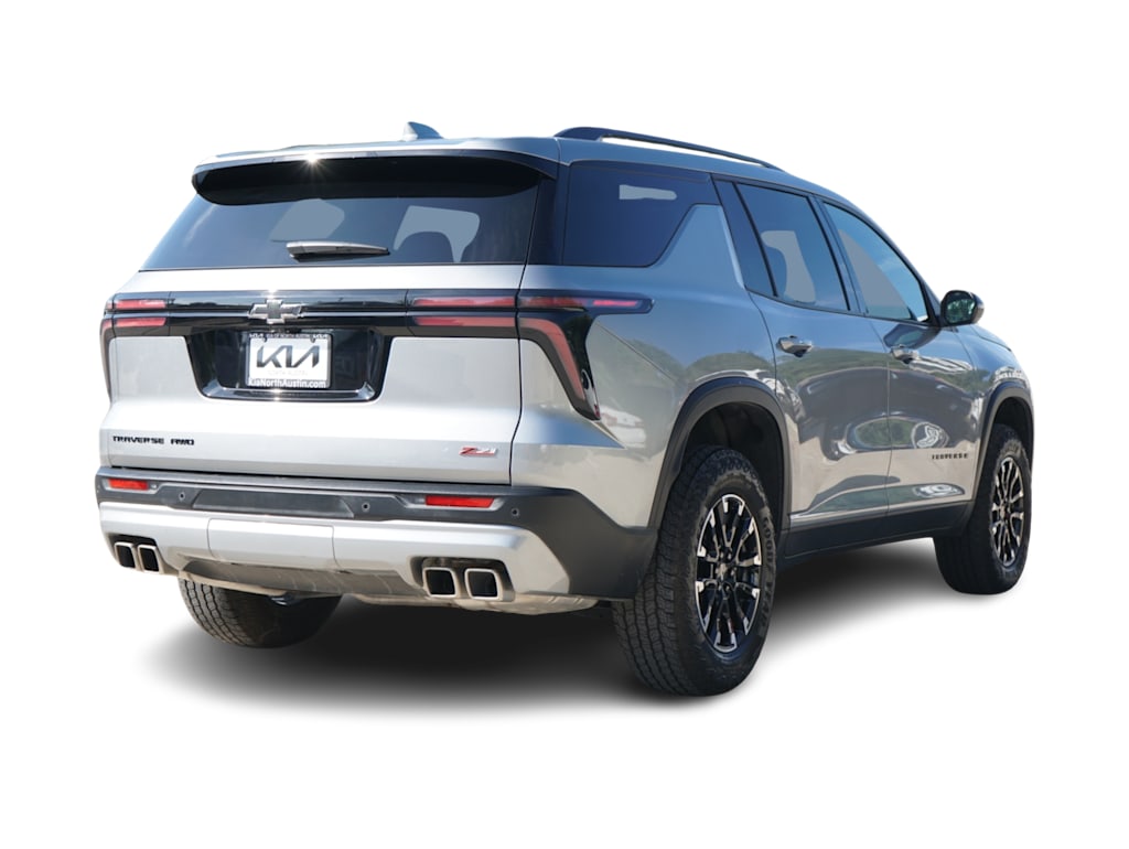 Thumbnail: 2025 Chevrolet Traverse - 14