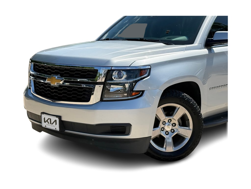 Thumbnail: 2016 Chevrolet Suburban - 17
