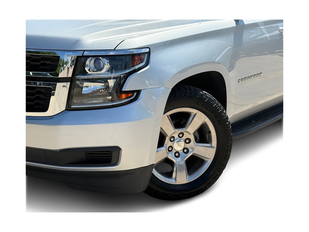 Thumbnail: 2016 Chevrolet Suburban - 18