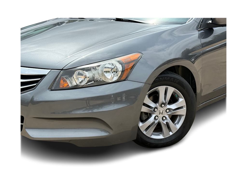 Thumbnail: 2011 Honda Accord - 19