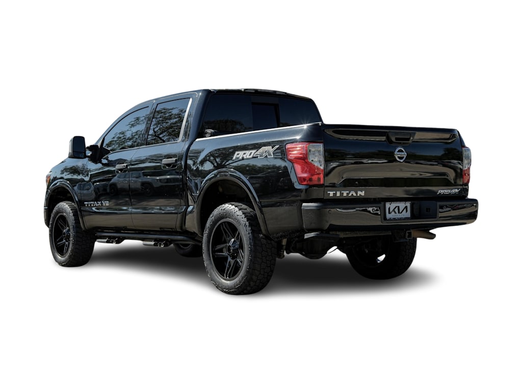 Thumbnail: 2018 Nissan Titan - 4