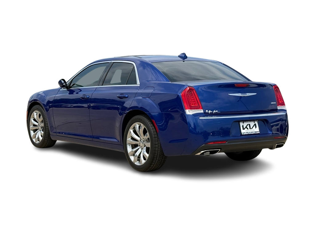 Thumbnail: 2020 Chrysler 300 - 4