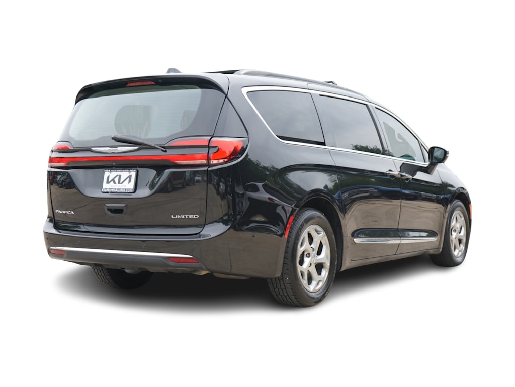 Thumbnail: 2022 Chrysler Pacifica - 15