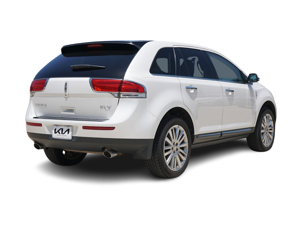 Thumbnail: 2015 Lincoln MKX - 15