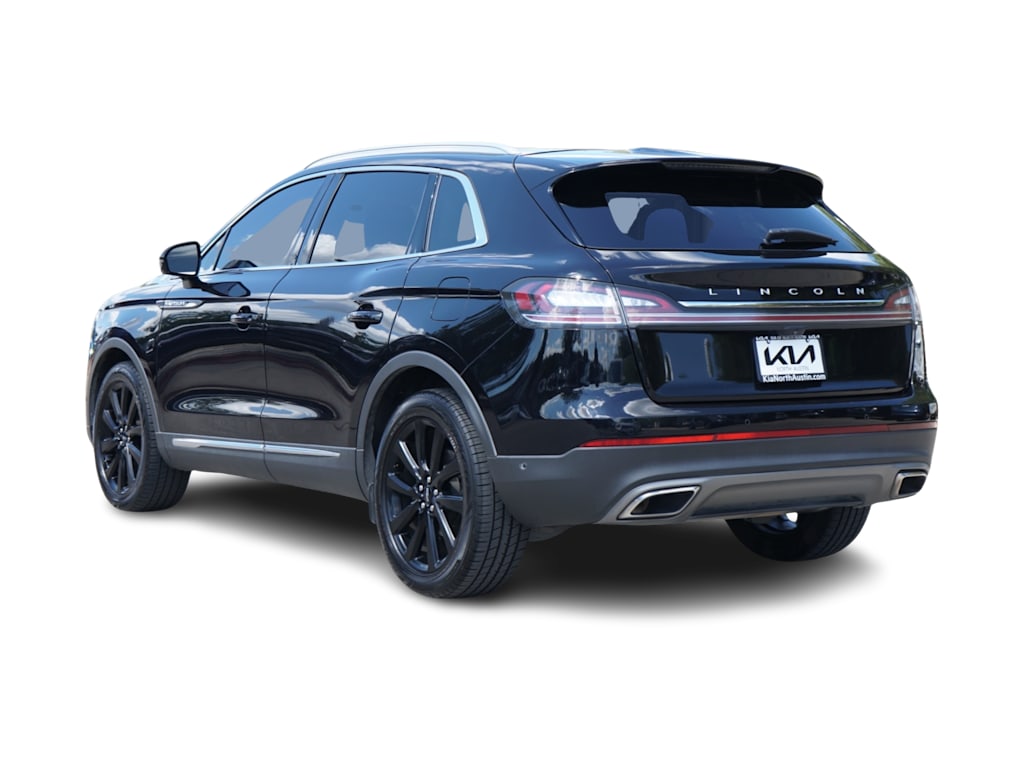 Thumbnail: 2021 Lincoln Nautilus - 3