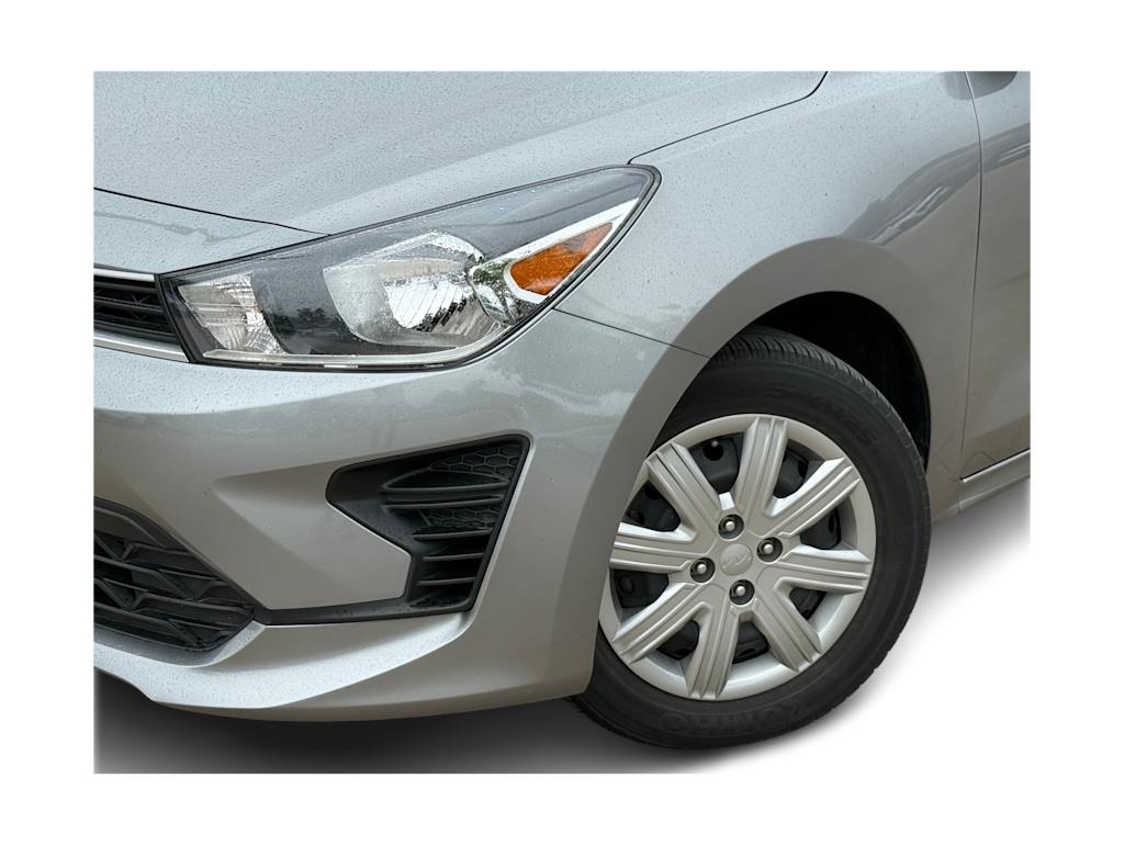 Thumbnail: 2023 Kia Rio - 18