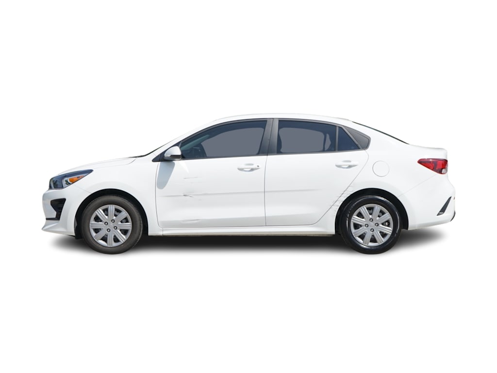 Thumbnail: 2023 Kia Rio - 3