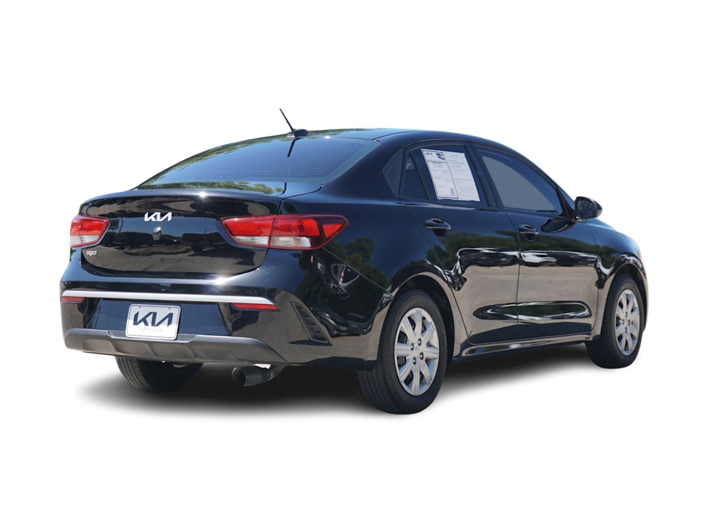 Thumbnail: 2022 Kia Rio - 15