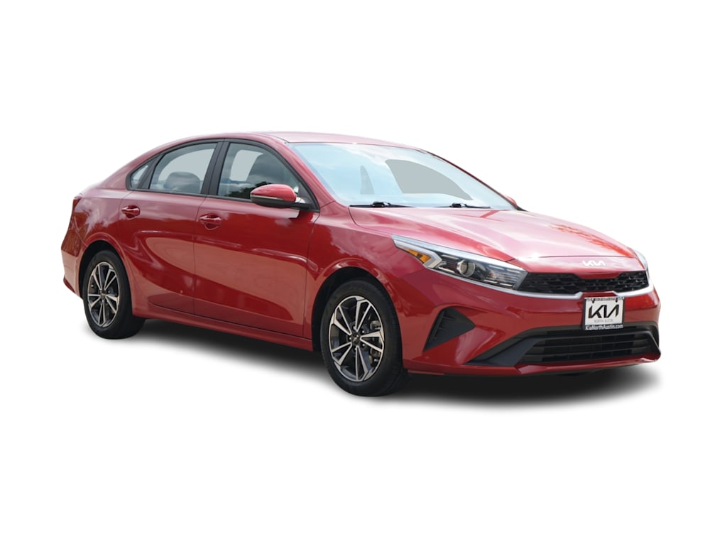 Thumbnail: 2023 Kia Forte - 16
