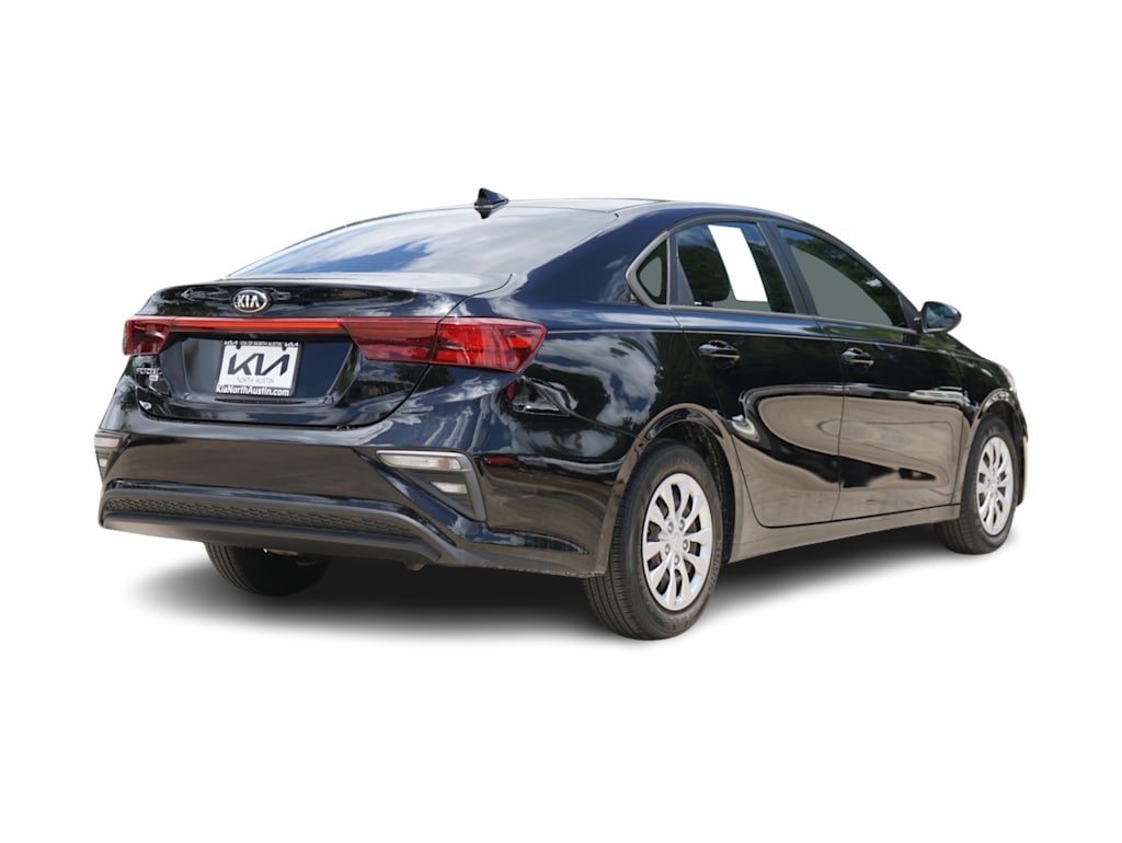 Thumbnail: 2021 Kia Forte - 14