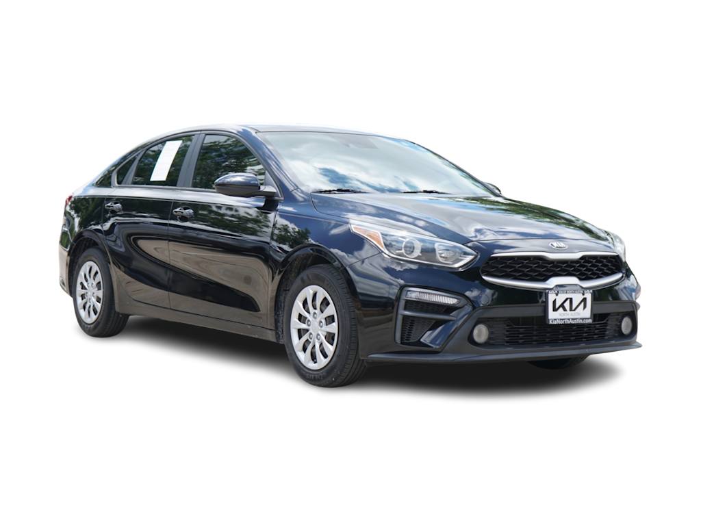 Thumbnail: 2021 Kia Forte - 16