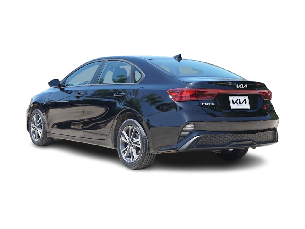 Thumbnail: 2024 Kia Forte - 4