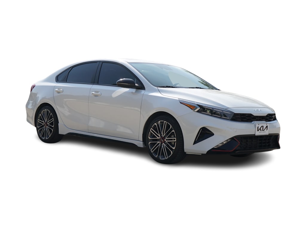 Thumbnail: 2024 Kia Forte - 16