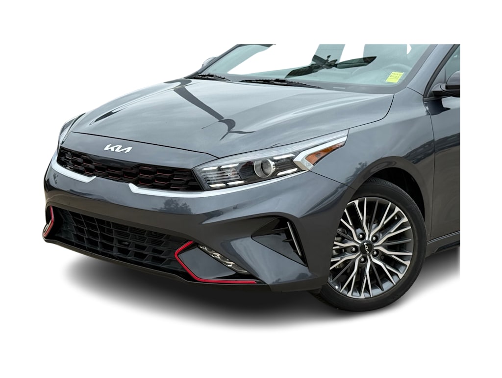 Thumbnail: 2023 Kia Forte - 18