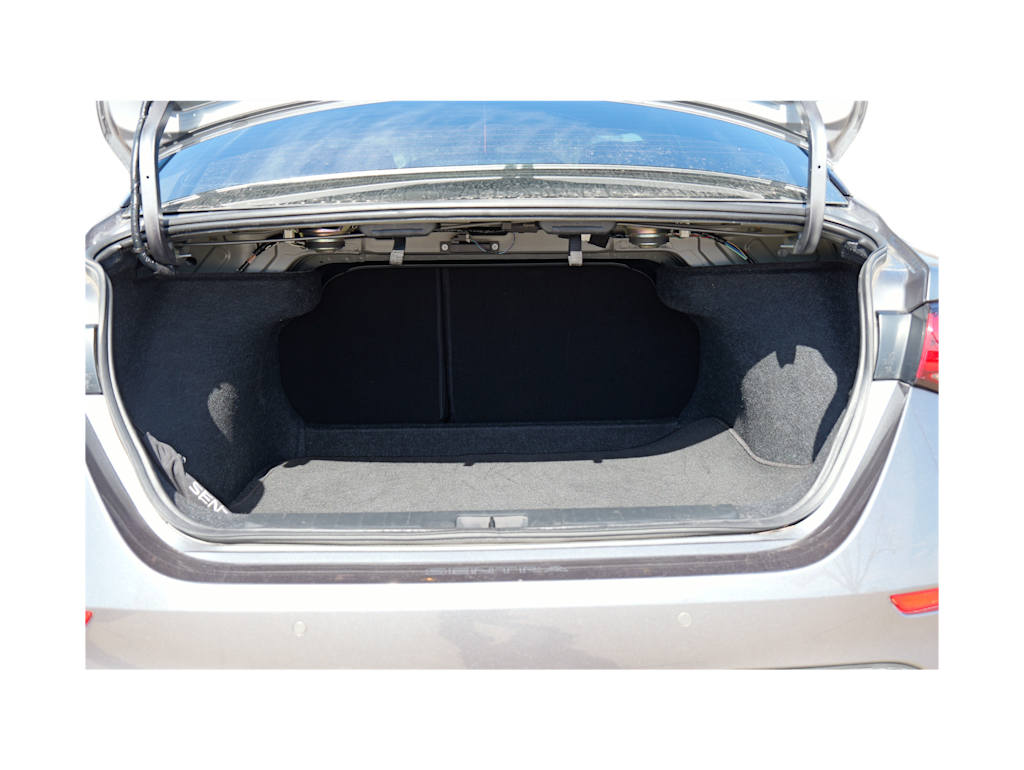 Thumbnail: 2022 Nissan Sentra - 15