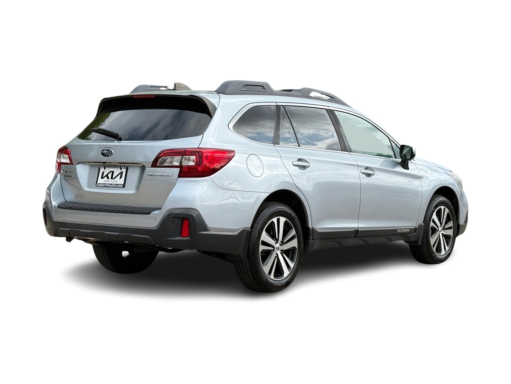 Thumbnail: 2019 Subaru Outback - 18