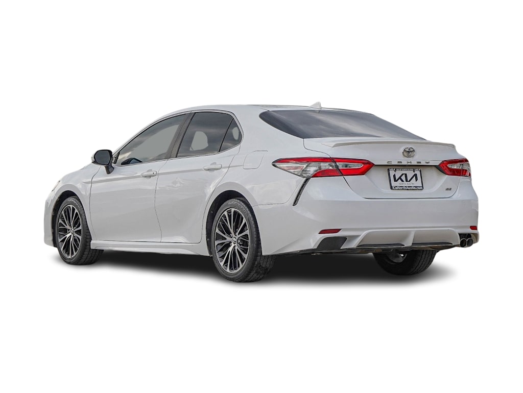 Thumbnail: 2019 Toyota Camry - 4