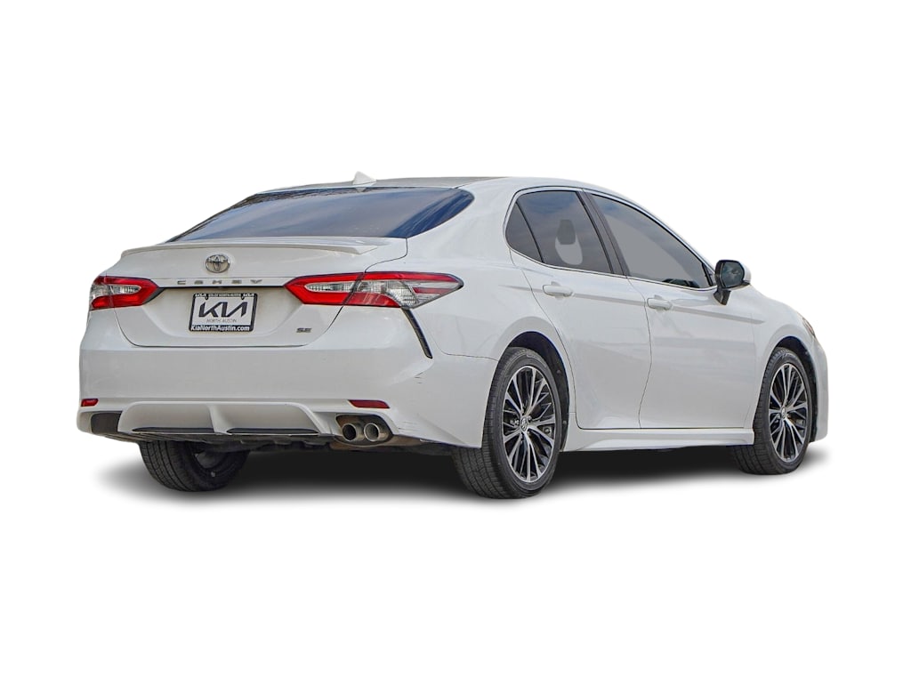 Thumbnail: 2019 Toyota Camry - 17